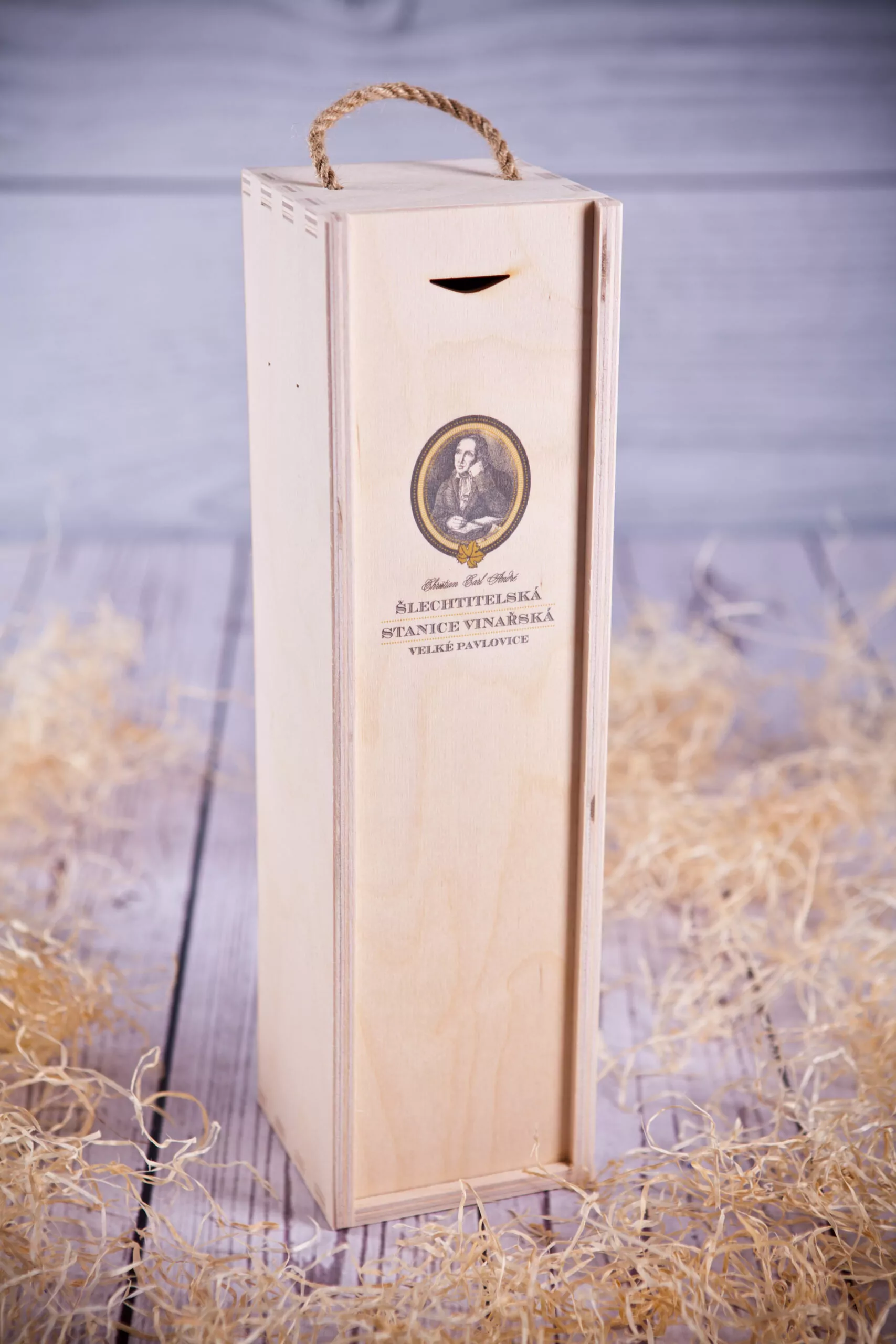 dřevěná dárková krabička na 1 lahev CH.C.ANDRÉ - Obrázek 2