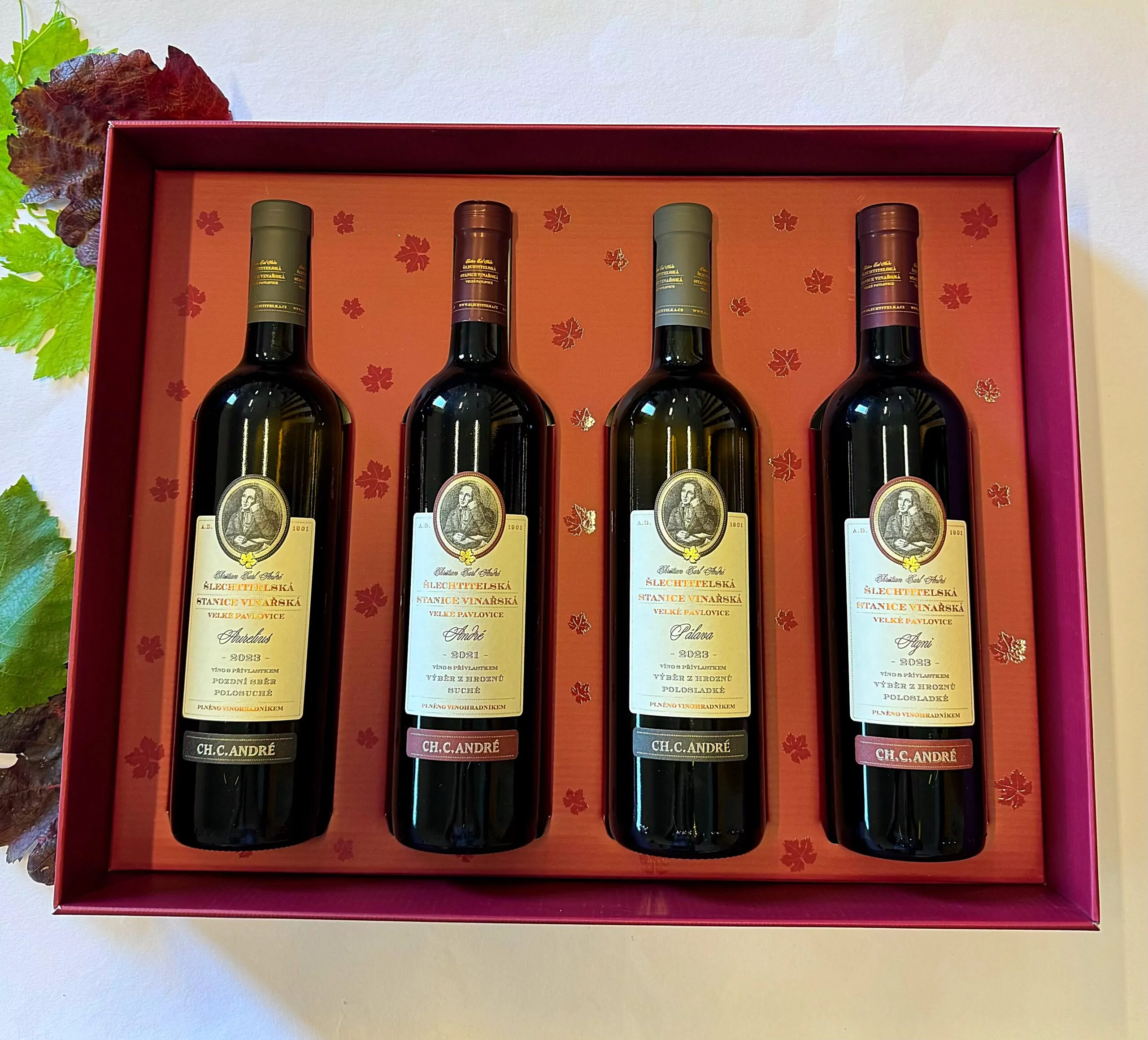 Bordó dárková kazeta na 4 vína